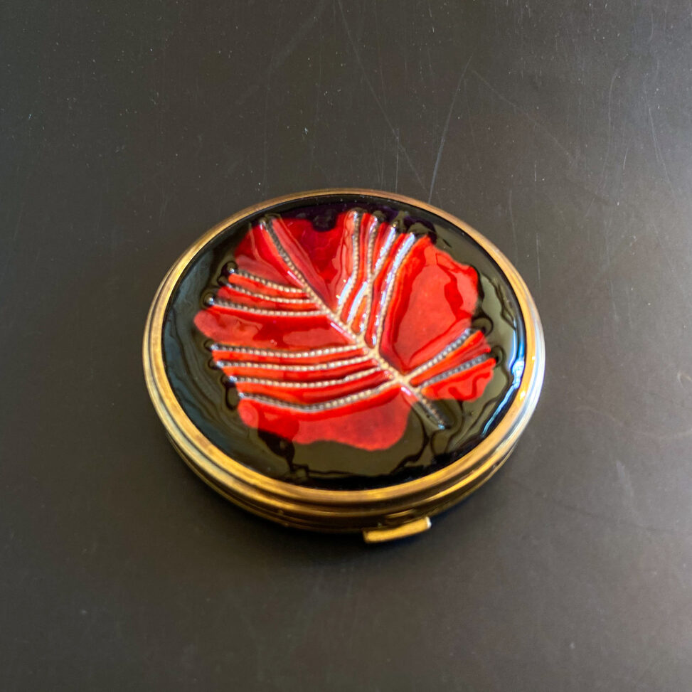 Vintage Ando Cloisonné compact, red and black enamel leaf motif, likely made as a commemorative item for Tokai Bank.